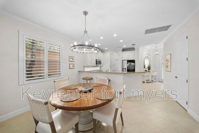 Building Photo - 9226 Astonia Way