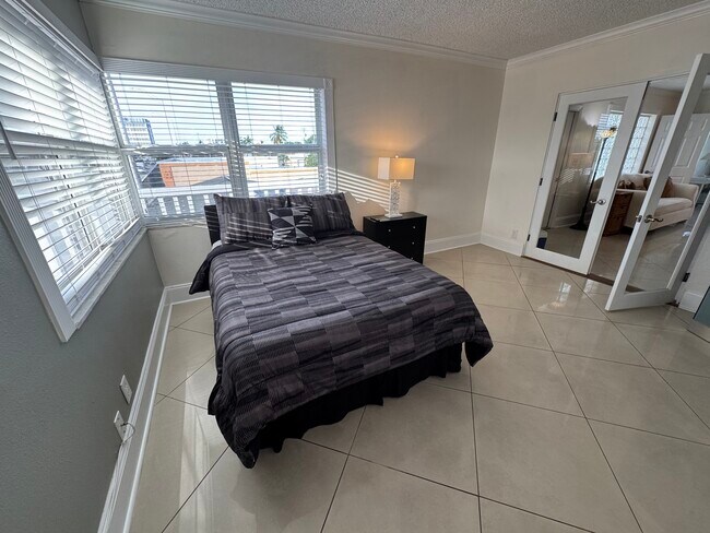 Building Photo - 112 S Federal Hwy