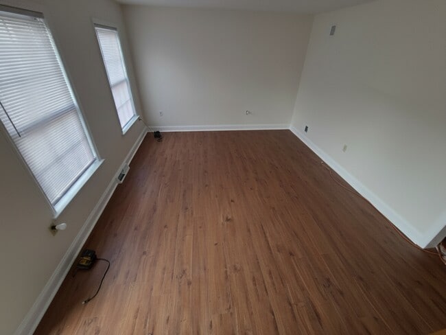 Building Photo - 521 Cobblestone Ln