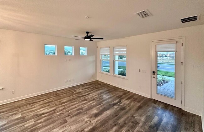 Building Photo - 7275 Nemours Pkwy