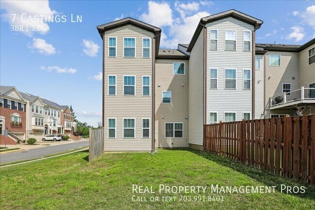 Building Photo - 7 Castings Ln