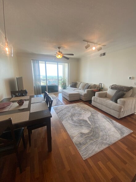 Building Photo - 345 Bayshore Blvd
