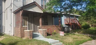 Building Photo - 1425 6th St SE
