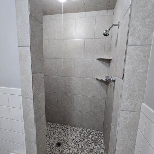 Building Photo - 3593 Voltaire Ave