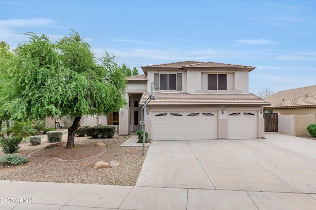 Primary Photo - 413 W Weatherby Pl