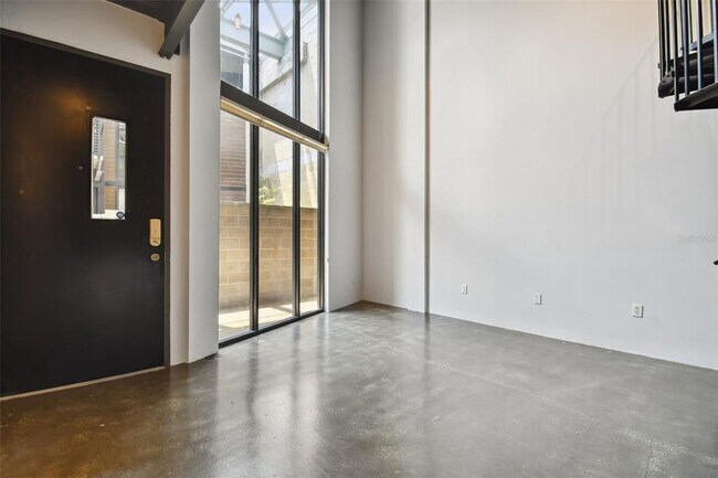 Building Photo - 217 N 12th St