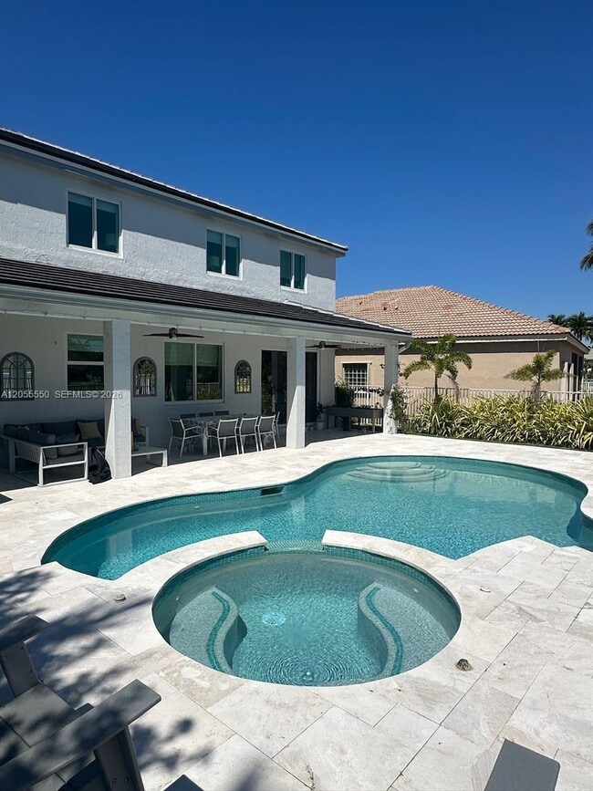 Building Photo - 1652 Orchid Bend