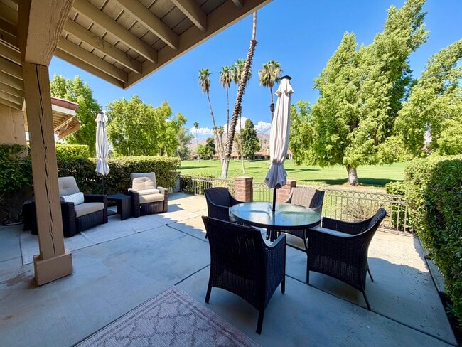 Building Photo - 231 Santa Barbara Cir