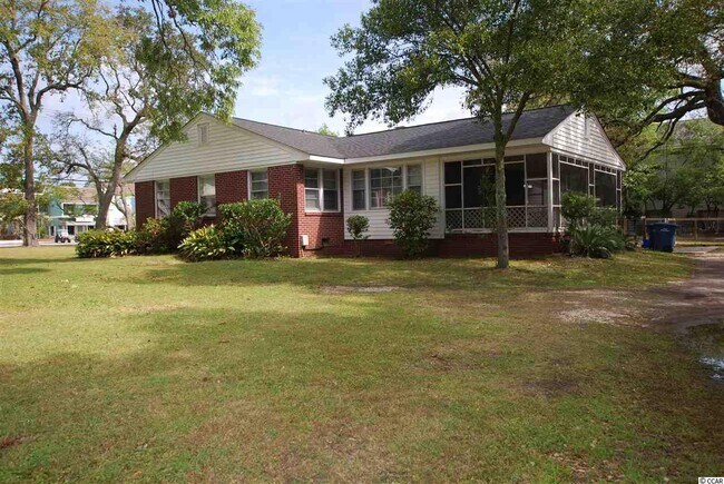 Building Photo - 402 50th Ave N