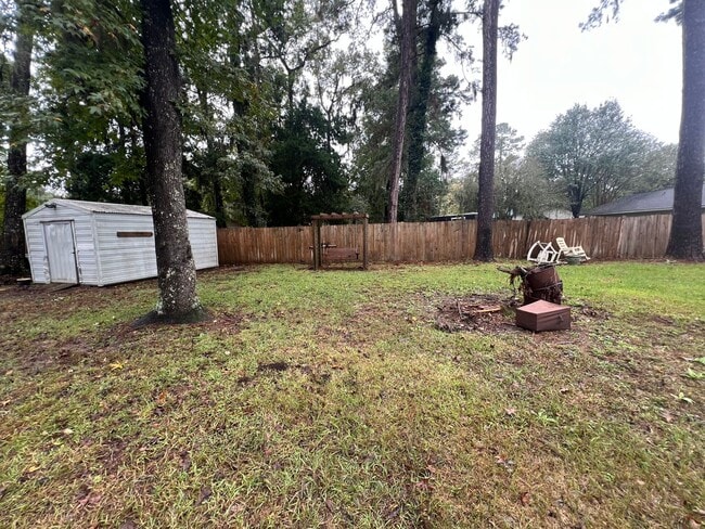 Building Photo - COMING LATE-FEBRUARY 2026! (Pet Friendly)