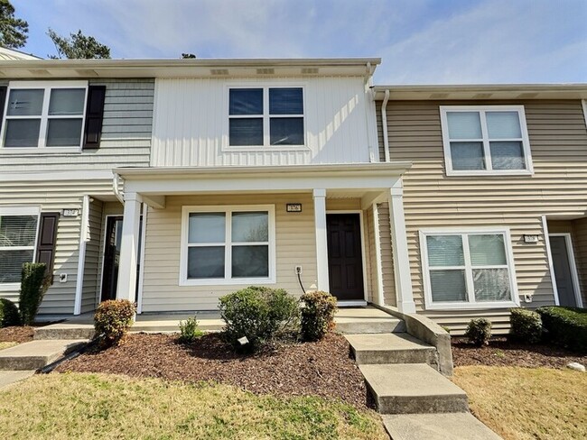 Primary Photo - Charming 2BD/2.5BA Townhome in the Desirab...