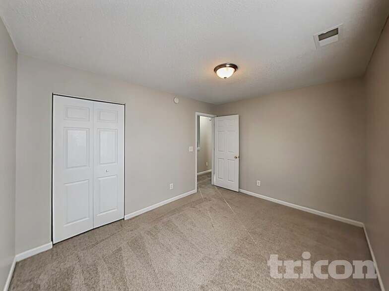 Building Photo - 945 Schofield Ln