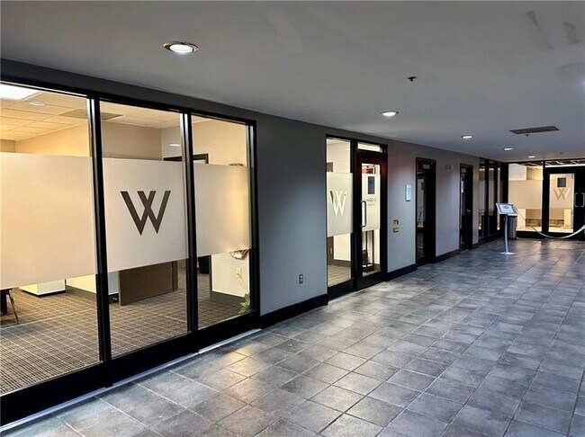 Building Photo - 620 Peachtree St NE