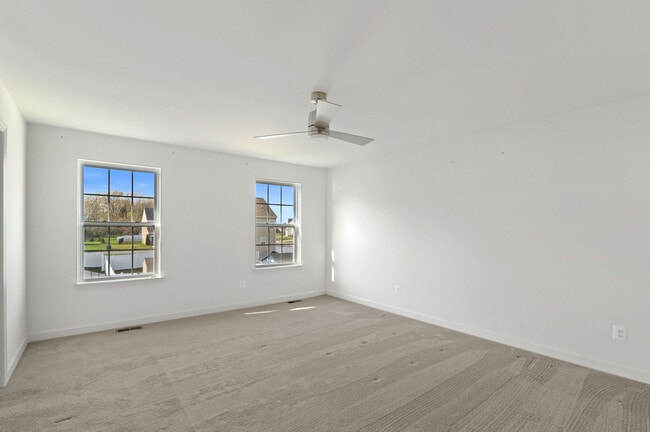 Building Photo - 30 Jeanette Ct