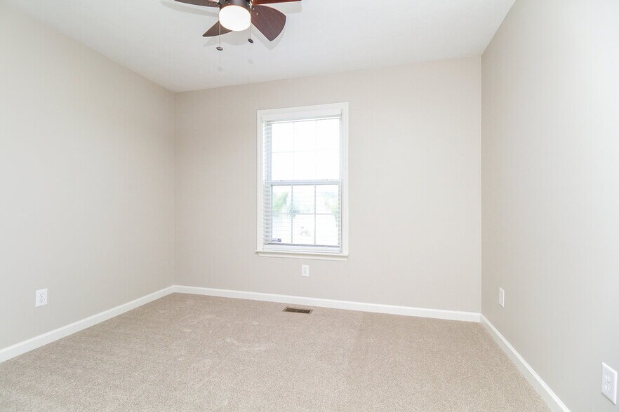 Building Photo - 114 Jesse Brown Dr