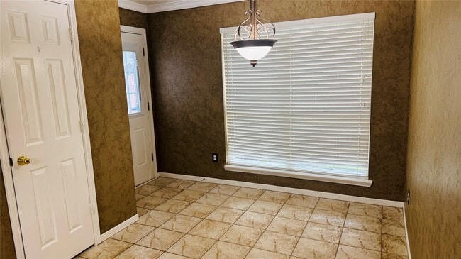 Building Photo - 5808 Forest Timbers Dr