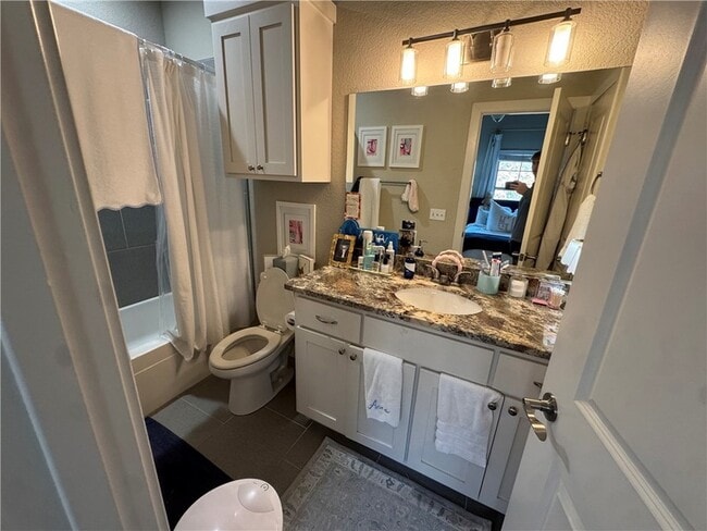 Building Photo - 1695 Nettleship St