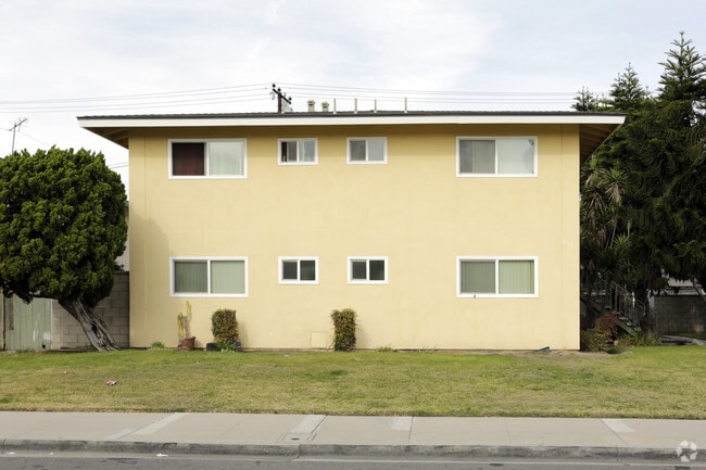 Building Photo - 6591 Ginger Ln