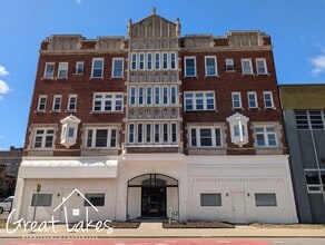 Building Photo - 3525 Cass Ave