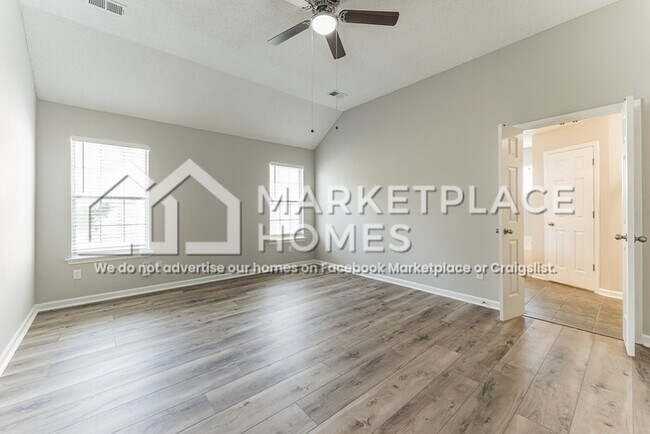Building Photo - 5776 Landau Drive
