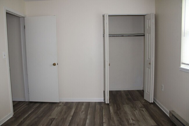 Building Photo - 3701-B Davidsburg Rd.