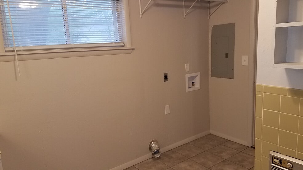 Utility in North bathroom - 605 Bennett