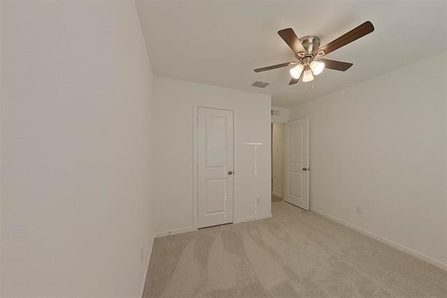 Building Photo - 834 Ginkgo Wy