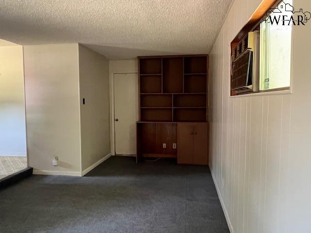 Building Photo - 4508 Lockwood Dr