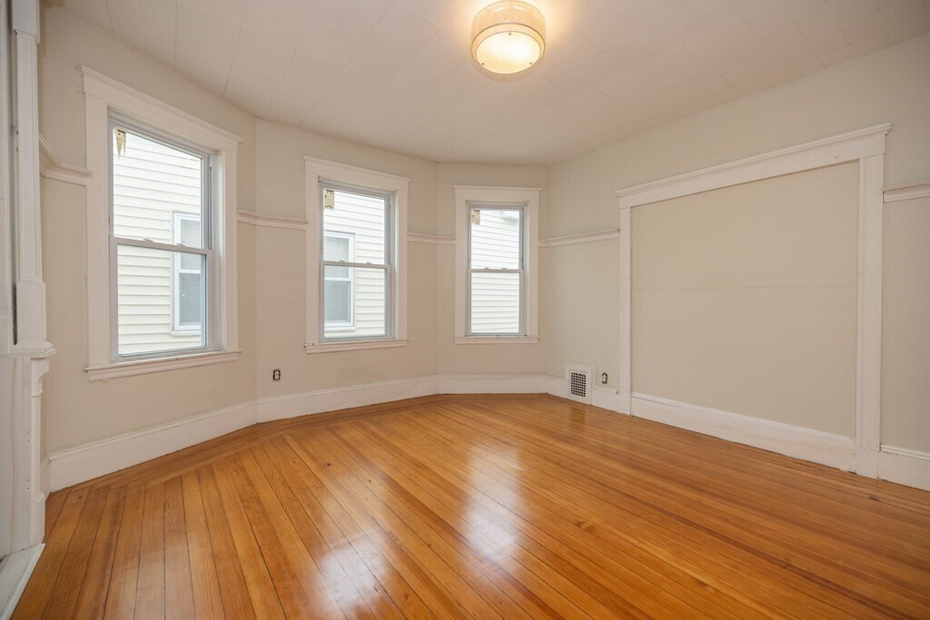 Building Photo - 339 Allston St