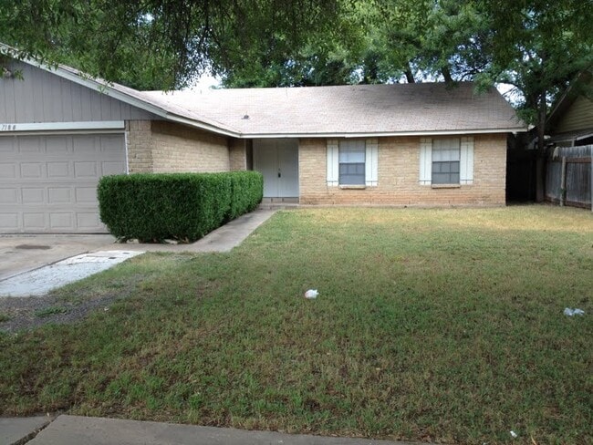 Building Photo - 7100 Meadow Run