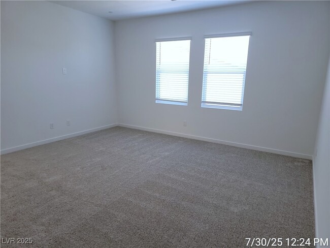 Building Photo - 2624 Tranquil Dawn St