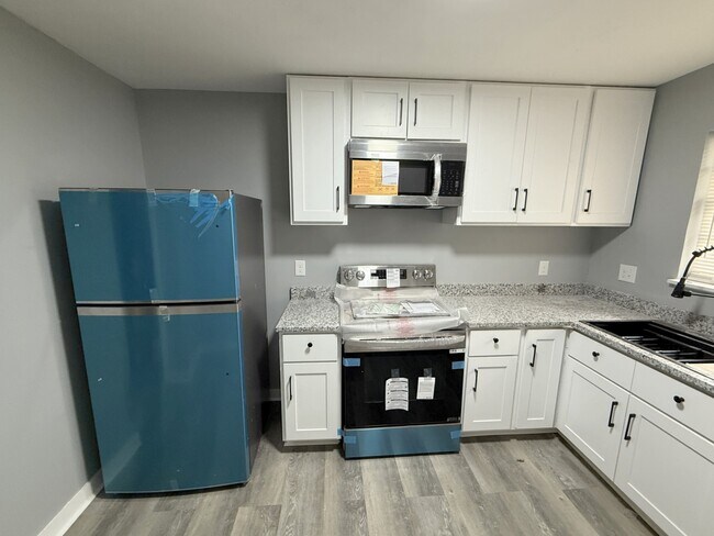 Building Photo - 3606 Mc Vay St SW