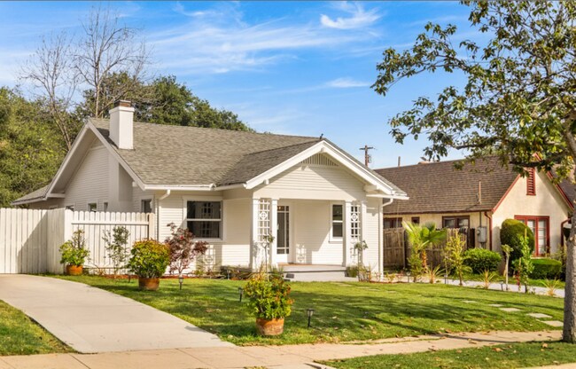 Building Photo - Fully Renovated Pasadena Bungalow — Brand New Interior, Huge Private Yard, 2-Car Garage