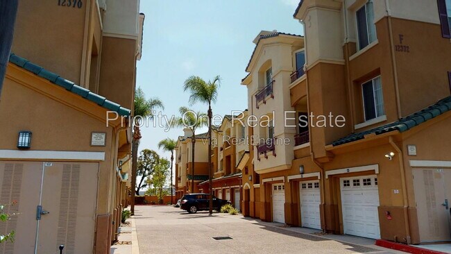 Building Photo - 12372 Carmel Country Rd