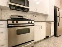 Building Photo - 282 Cabrini Blvd