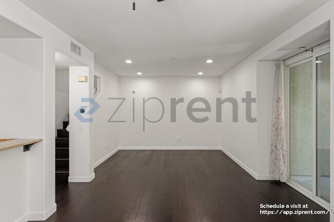 Building Photo - 4952 Haight Terrace