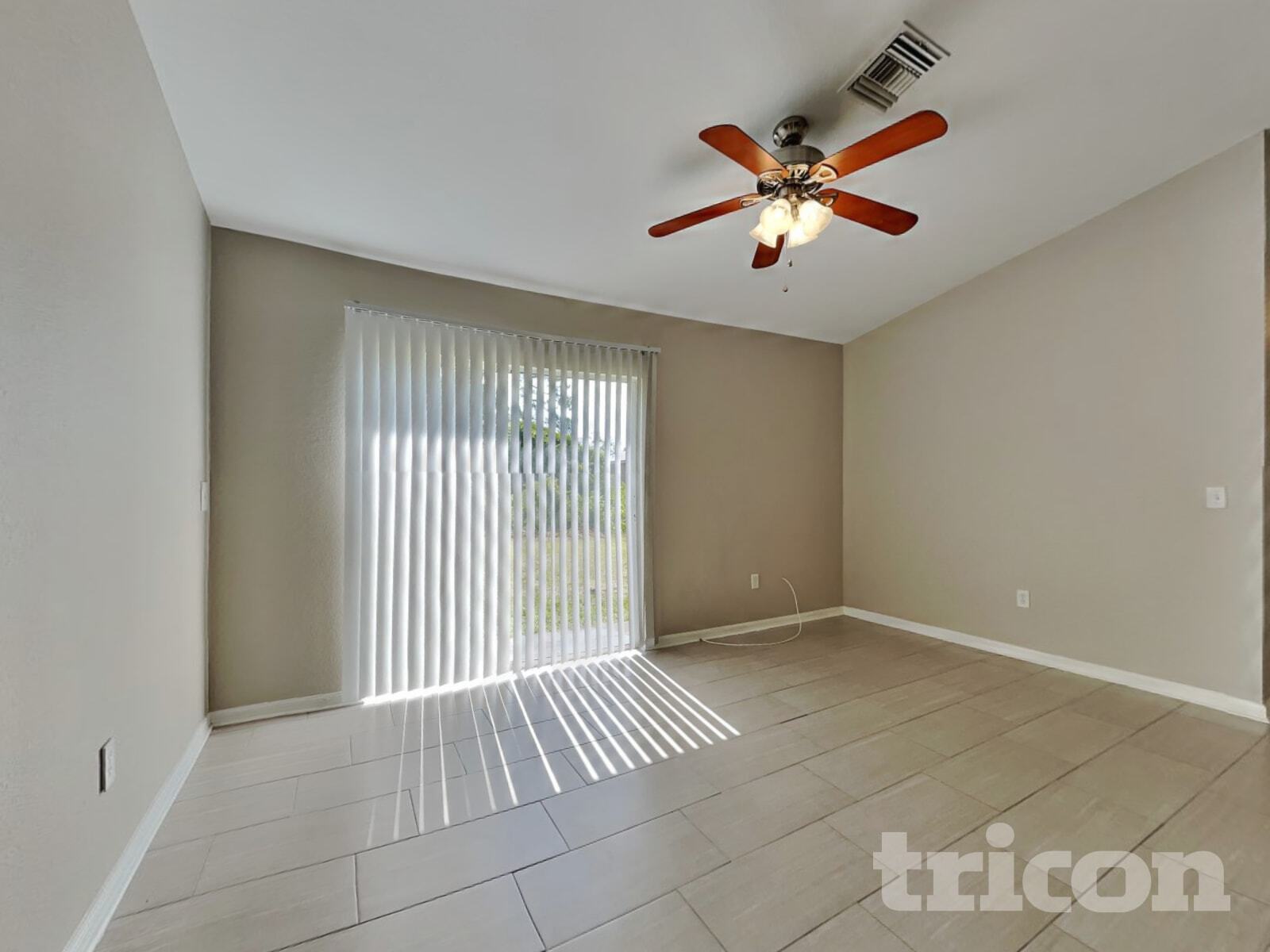 Building Photo - 1054 Valentine St