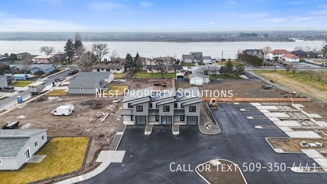 Building Photo - 601 S Dorsing St