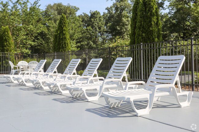 Pool Area - Mill Pond Apartments