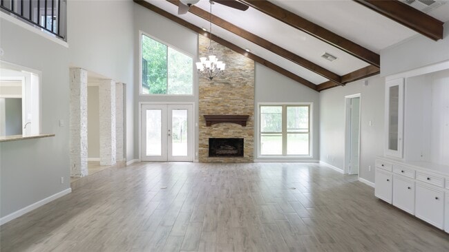 Building Photo - 3406 Deerwood Ln
