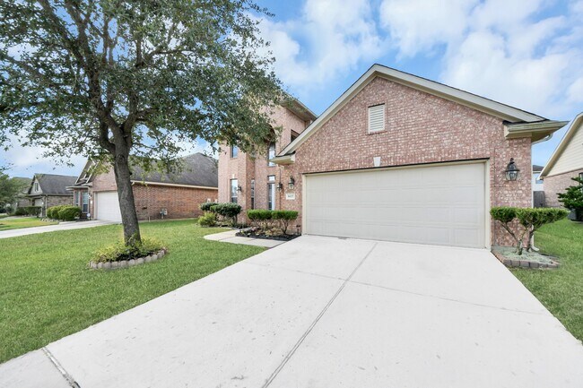 Building Photo - 8627 Sweet Pasture Dr