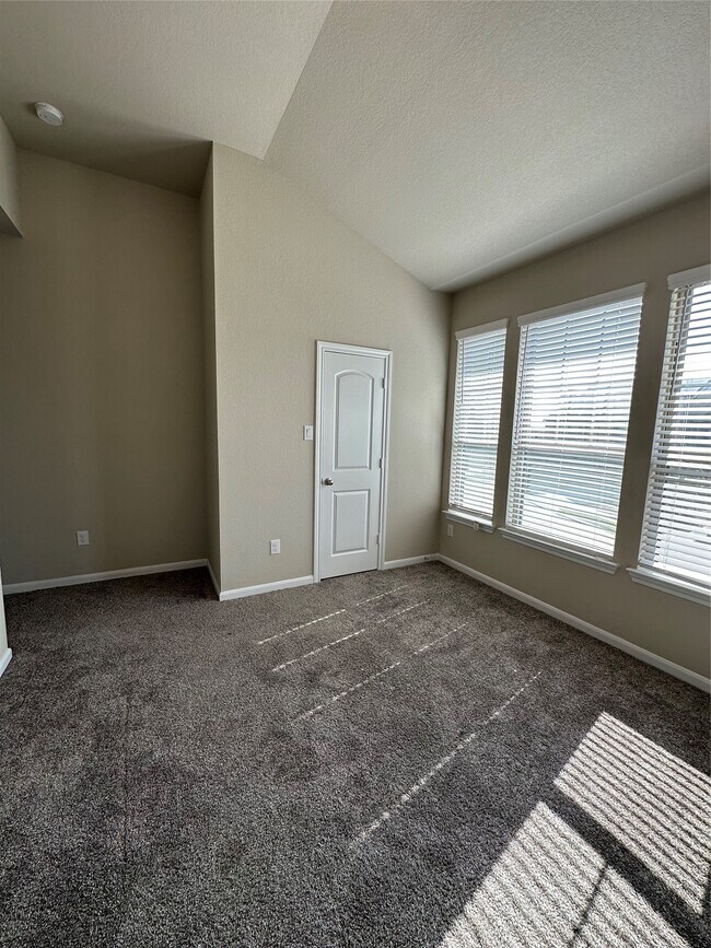 Building Photo - 16215 Northern Cardinal Ln