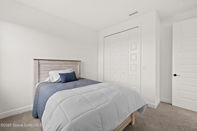 Building Photo - 3233 Casare Dr