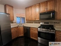 Building Photo - 510 Sunshine Ct