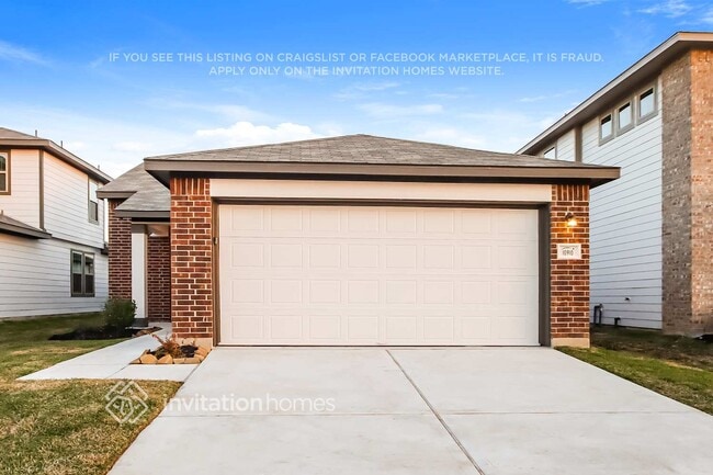 Building Photo - 10910 Heliosphere Wy