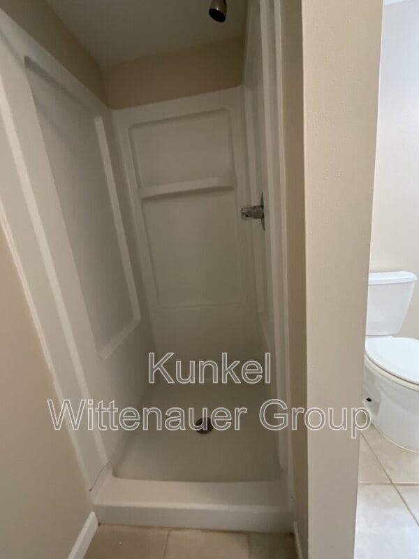 Building Photo - 601 Whetstone Ln