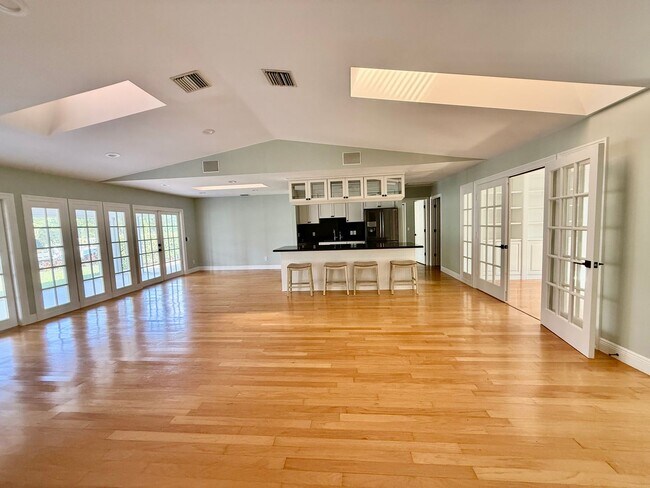 Building Photo - Palm City Home with Dock and Lift