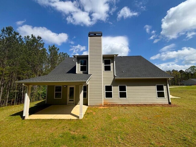Building Photo - 80 Hawthorn Ln