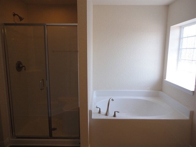 Building Photo - 14207 Edinburgh Moor Dr