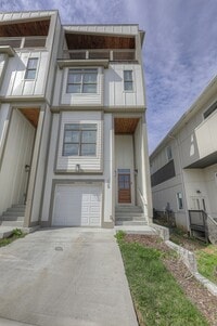 Building Photo - 439 36th Ave N